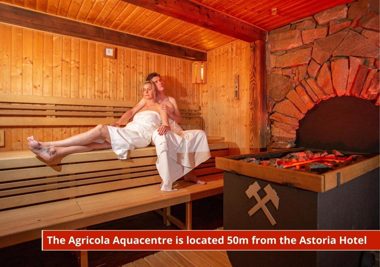 Hotel Astoria Jachymov Bagian luar foto