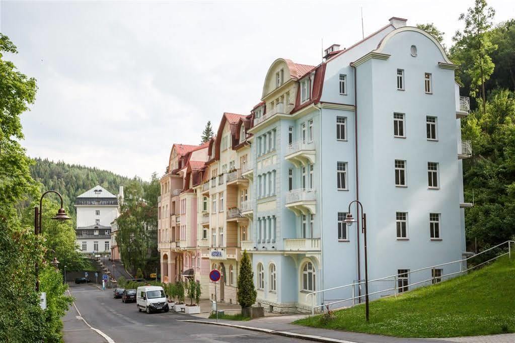 Hotel Astoria Jachymov Bagian luar foto
